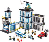 Фото - Конструктор Lego Police Station 60141 