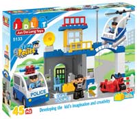 Фото - Конструктор JDLT Town Police 5133 