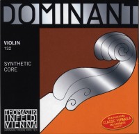 Фото - Струны Thomastik Dominant Violin 132 