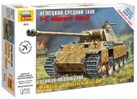 Фото - Сборная модель Zvezda Pz.Kpfw.V Panther Ausf. D (1:72) 