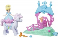 Фото - Кукла Hasbro Magical Movers Pony Ride Stable E0249 