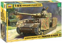 Фото - Сборная модель Zvezda Panzer IV Ausf.H (1:35) 