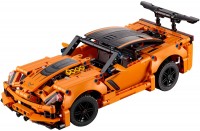 Фото - Конструктор Lego Chevrolet Corvette ZR1 42093 