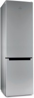 Холодильник Indesit DS 4200 SB серебристый