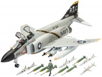 Фото - Сборная модель Revell F-4J Phantom II (1:72) 