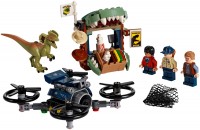 Фото - Конструктор Lego Dilophosaurus on the Loose 75934 