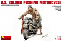 Фото - Сборная модель MiniArt U.S. Soldier Pushing Motorcycle (1:35) 