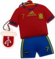Фото - USB-флешка Uniq Football Uniform David Villa 3.0 64 ГБ