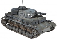 Фото - Сборная модель Zvezda German Medium Tank Panzer IV Ausf.E (1:35) 