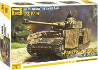 Фото - Сборная модель Zvezda German Medium Tank Panzer-IV Ausf.H (1:72) 