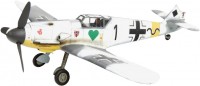 Фото - Сборная модель Zvezda German Fighter Messerschmitt BF-109F4 (1:48) 