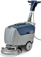 Фото - Уборочная машина Wirbel RAPID 15 E 38