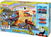 Фото - Автотрек / железная дорога Fisher Price Thomas and Friends Take-n-Play Train Maker 