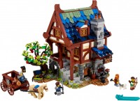 Фото - Конструктор Lego Medieval Blacksmith 21325 