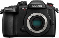 Фото - Фотоаппарат Panasonic DC-GH5 II  body