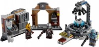 Фото - Конструктор Lego The Armorers Mandalorian Forge 75319 