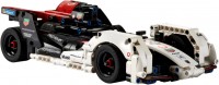 Фото - Конструктор Lego Formula E Porsche 99X Electric 42137 