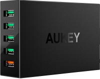 Фото - Зарядное устройство AUKEY PA-T15 