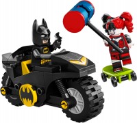 Фото - Конструктор Lego Batman versus Harley Quinn 76220 