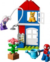 Фото - Конструктор Lego Spider-Mans House 10995 