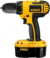 Фото - Дрель / шуруповерт DeWALT DC721KB 