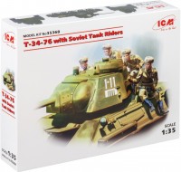 Фото - Сборная модель ICM T-34-76 with Soviet Tank Riders (1:35) 