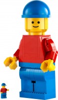 Фото - Конструктор Lego Up-Scaled Lego Minifigure 40649 