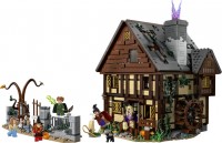 Конструктор Lego Disney Hocus Pocus The Sanderson Sisters Cottage 21341 