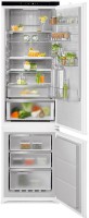Фото - Встраиваемый холодильник Electrolux ENC 8MD19 S 