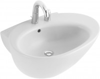 Фото - Умывальник Villeroy & Boch Aveo 713270R1 700 мм