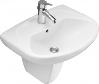 Фото - Умывальник Villeroy & Boch Omnia Classic 71186001 600 мм