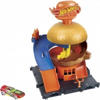 Фото - Автотрек / железная дорога Hot Wheels Burger Drive-thru HDR26 