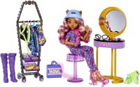 Фото - Кукла Monster High Studio Clawdeen Wolf HKY70 