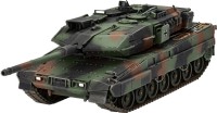 Фото - Сборная модель Revell Leopard 2A7V (1:72) 