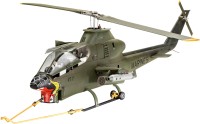 Фото - Сборная модель Revell Bell AH-1G Cobra (1:32) 