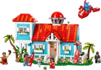 Фото - Конструктор Lego Lilo and Stitch Beach House 43268 