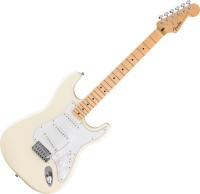 Фото - Гитара Fender Standard Stratocaster MN