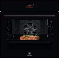 Фото - Духовой шкаф Electrolux SteamBake LOD 8P39Z