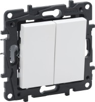 Выключатель Legrand Niloe Step 863105