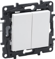 Выключатель Legrand Niloe Step 863108