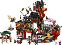 Фото - Конструктор Lego The Old Town 15th Anniversary 71861