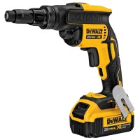Фото - Дрель / шуруповерт DeWALT DCF622M2
