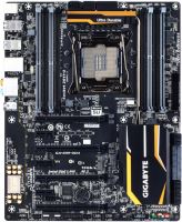 Фото - Материнская плата Gigabyte GA-X99-UD4 