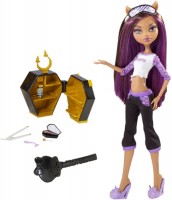 Фото - Кукла Monster High Dead Tired Clawdeen Wolf and Bed W2577