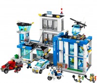 Фото - Конструктор Lego Police Station 60047 