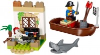 Фото - Конструктор Lego Pirate Treasure Hunt 10679 