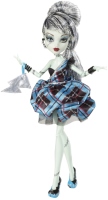 Фото - Кукла Monster High Sweet 1600 Frankie Stein W9190 