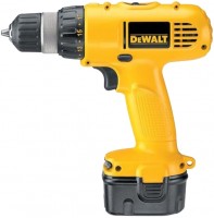 Фото - Дрель / шуруповерт DeWALT DW927K2 