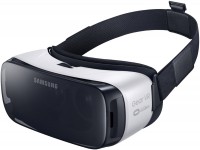 Фото - Очки виртуальной реальности Samsung Gear VR CE 