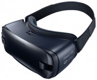 Фото - Очки виртуальной реальности Samsung Gear VR3 